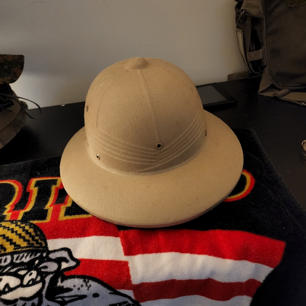 Vintage marine commander pith (safari hat)